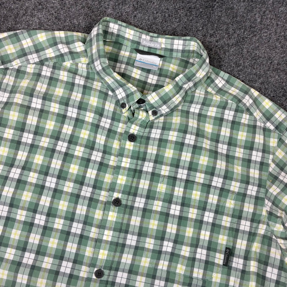 Columbia Mens Size XL Green Plaid Short Sleeve Button Down Shirt Regular Fit